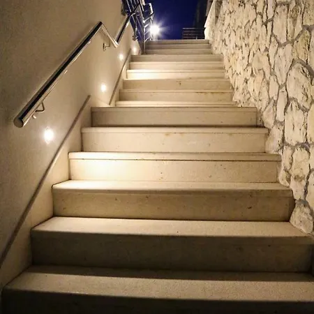 Apartman Vindobona 2 Hvar Town