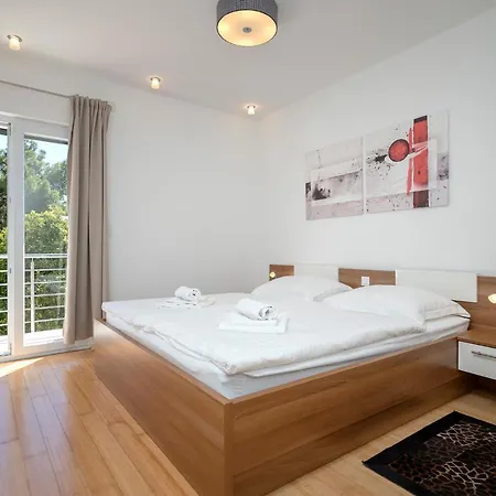 Vindobona 2 Apartman Hvar Town